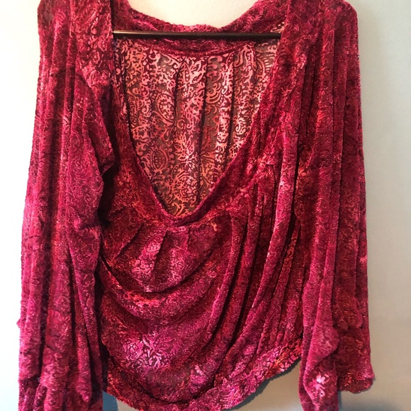 Free People Crushed Velvet Shirt NWOT!!❤️ - Picture 6 of 12